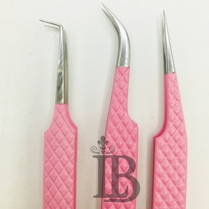 Juego de Pinzas para Extensión de Pestañas de Color Rosa Claro Personalizables de Última Tendencia, Puntas de Fibra Disponibles, Estilo de Patrón de Diamantes, Punta Antideslizante - Product Image 3