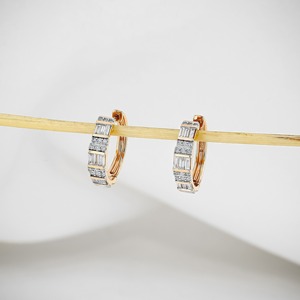 Pendientes de Aro de Oro Blanco de 18k con Diamantes, Corte Baguette y Redondo, Aros Articulados, Brillantes, Joyería Fina de Lujo para Boda, Regalo Elegante - Product Image 4