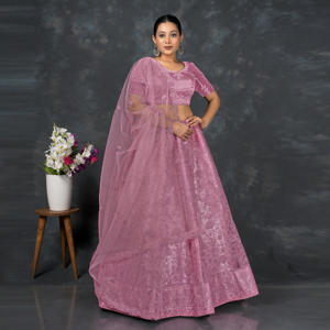 Lehenga Choli Premium con Bordado de Hilo en Toda la Prenda, Dupatta Suave y Fluida, Elegante para Bodas, Diwali, Bailes de Graduación, Fiestas en la Playa, Largo hasta el Suelo - Product Image 1