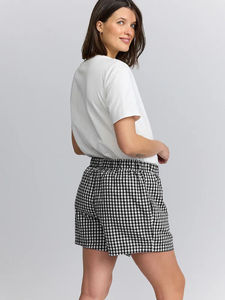 Conjunto de 2 Piezas para Mujer, Camiseta Blanca con Estampado de Bolitas de Poliéster, Pantalones Cortos a Cuadros Negros, Estilo Casual, Transpirable, Tejido de Punto, para Primavera/Verano - Product Image 3