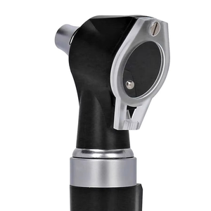 Ensemble d'otoscope à fibre optique de qualité supérieure - Système d'examen professionnel des oreilles avec éclairage LED et spéculums multi-tailles - Product Image 4