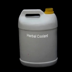 Liquide vétérinaire immunostimulant à base de plantes avec Amla, Bael, Satavar et Calcium pour oiseaux et poulets - Absorption rapide, santé digestive et articulaire - Product Image 2