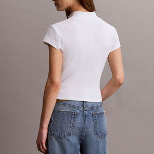 เสื้อครอปออกกำลังกายผู้หญิงแบบใหม่ ดีไซน์คอซิปครึ่งตัว สวมใส่สบายๆ สำหรับกิจกรรมกลางแจ้ง กระชับรูปร่าง  รับสั่งทำได้ - Product Image 6