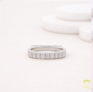 Anillo de compromiso clásico de moissanita de alta demanda para mujer con diseño atemporal y atractivo elegante, disponible en grandes cantidades. - Product Image 5