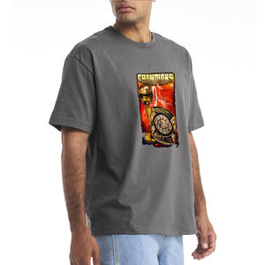 Camiseta moderna con estampado DTG diseñada para creadores de tendencias que valoran la calidad premium, la comodidad y el estilo creativo. - Product Image 6