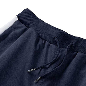 Survêtements pour hommes avec une coupe athlétique élégante, tissu respirant et design moderne, parfaits pour l'entraînement - Product Image 3