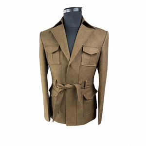 Abrigo de Tweed Premium para Hombre con Cinturón, Chaqueta Estilo Safari con Bolsillos Utilitarios, Corte Entallado, Prenda Exterior de Invierno de Diseño Estructurado - Product Image 1