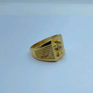 Anillo Tradicional de Oro de 22K para Hombre con Diseño de León Ashoka, Símbolo Gubernamental Clásico, Joyería India - Product Image 1