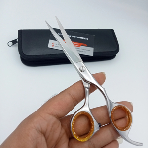 Tijeras de Corte de Pelo para Salón de Barbería, Acero Inoxidable Japonés J2, Precio al por Mayor, Oferta de Logotipo Personalizado, Hoja Recta Afilada - Product Image 1