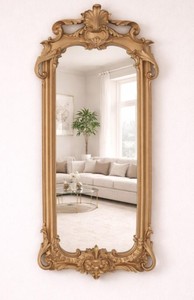 Espejos de Pared Royal Collection Mink: Marco de Resina de Lujo - Product Image 1