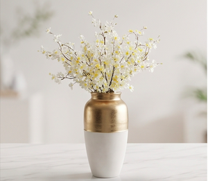 Moderno Florero Metálico Bicolor Dorado y Blanco para Decoración de Mesa, Hogar, Bodas y Hoteles - Product Image 5
