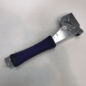 JY585 JANN-YEI Agrafeuse à marteau robuste pour usage industriel et bricolage, chromée argent et bleu, chargement arrière, capacité 165 agrafes, options OEM/ODM - Product Image 5