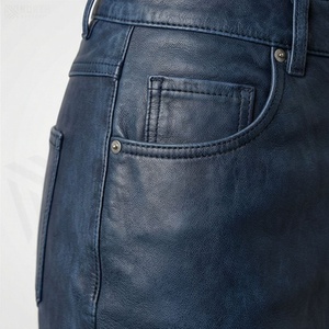 Jupe crayon mini en similicuir taille haute pour femme avec fermeture éclair avant, style moto, couleur unie, à porter toute l'année - Product Image 5