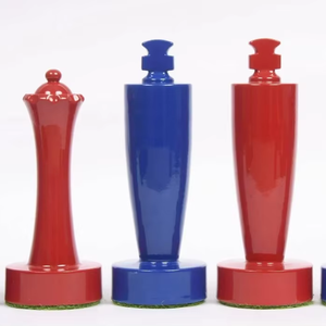 Élégant jeu d'échecs Berliner peint à la main, pièces en bois rouge et bleu, jeu de société premium 3.7 King au meilleur prix - Product Image 1
