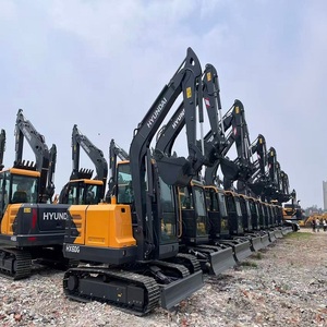 Mini-excavatrice Hyundai, poids opérationnel 0,32 m³, capacité de la benne, moteur et pompe inclus, équipement de construction à vendre - Product Image 4