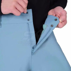 Pantalones de esquí de tela suave con estilo de corte relajado para deportes de nieve al aire libre y comodidad invernal. - Product Image 4