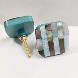 ลูกบิดประตูมุกที่สวยงามด้วยการออกแบบที่เรียบง่ายสำหรับประตูลิ้นชักตู้ลิ้นชักตู้เสื้อผ้าสีเขียวลูกบิดลิ้นชักหกเหลี่ยมรวมอยู่ด้วย - Product Image 6