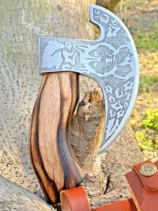 Cortador de Pizza Estilo Hacha Hecho a Mano, Hoja de Acero con Alto Contenido de Carbono, Mango de Madera Inspirado en los Vikingos, Cortador de Pizza de Grado Industrial para Cocina - Product Image 3