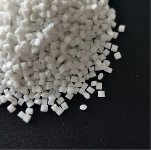 Granulés de PET recyclé haute pureté - Matériau transparent et durable pour la production de fils et de films en polyester - Product Image 3