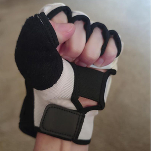 Gants de boxe à doigts ouverts en néoprène avec lacets, pour entraînement de Taekwondo, sparring, MMA, Kickboxing, Arts martiaux et Sports - Product Image 1