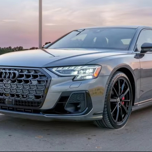 Audi S8 Sedán 2023 Usado en Excelentes Condiciones, Listo para Envío a Todo el Mundo - Product Image 1