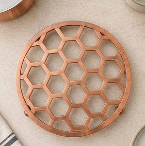 Round Copper Hexagonal Metal Trivet Heat Resistant Stainless Steel <b>Table</b> Mat <b>Table</b> <b>Decoration</b> & <b>Accessories</b> - Product Image 5