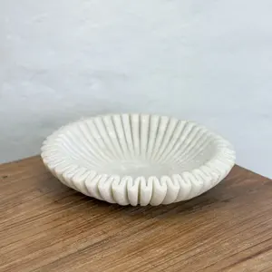 Patrones de Vetas Únicos, Texturas Orgánicas Ricas, Cada Pieza Está Hecha a Mano Individualmente por Artífices Expertos, Mármol Moderno - Product Image 1