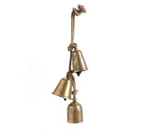 Elegante Adorno de Campana Navideña con Detalles Metálicos para Decoración Navideña Contemporánea - Product Image 3