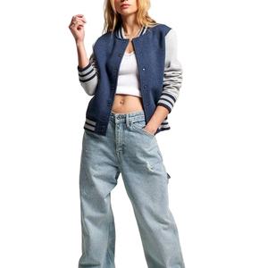 Blouson d'aviateur matelassé en laine basique personnalisé pour femmes veste universitaire de baseball Letterman technique de tricot respirant teint en plaine - Product Image 5