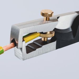 KNIPEX 13 62 180 SB StriX Pince à dénuder isolée avec cisailles à câbles et poignées multi-composants noires 180 mm - Product Image 4