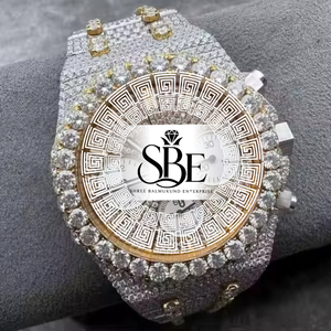 Montre chronographe en acier inoxydable la plus vendue avec diamants, idéale pour les cadeaux d'entreprise et les programmes de reconnaissance des cadres. - Product Image 3