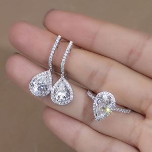 Pendientes de Diamante Moissanite de 0.5/1 ct con Certificado GRA, Pendientes de Plata de Ley 925 con Forma de Lágrima - Product Image 3