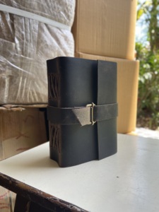 Wholesale the DNA Group Classic Black Thick Belt <b>Lock</b> Pattern Luxury Leather Hardcover Diary Notebook Side <b>Thread</b> 200/100 Pages - Product Image 4