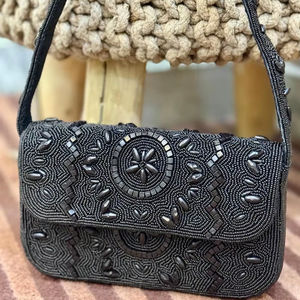 Bolsa de Mano de Moda para Mujer con Bordado de Cuentas Hecho a Mano, Tamaño Personalizado, Elegante, con Cuentas de Semilla de Cereza, Regalos Promocionales - Product Image 1