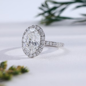 Elegante Anillo de Diamantes Cultivados en Laboratorio, Ovalado, en Oro Blanco, con Micro Pavé y Halo, para Boda, Compromiso, Aniversario, Regalo de Joyería Fina - Product Image 2