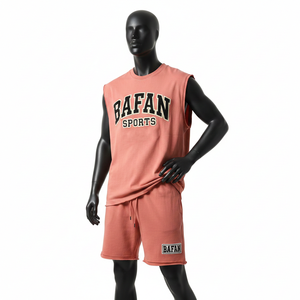 Conjunto de camiseta sin mangas y pantalones cortos para hombre, de algodón premium, estilo urbano, con logo personalizado impreso. - Product Image 6