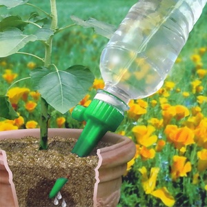 Structure améliorée pour les pics d'arrosage automatique des plantes - Product Image 5