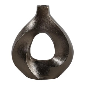 Jarrón moderno de metal negro con centro abierto, 9 pulgadas de alto y 8 pulgadas de ancho - Product Image 6