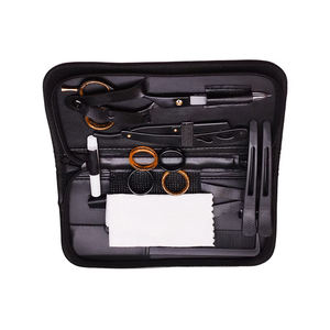 Kit de Peluquería Profesional al por Mayor con Peine y Pinza, Cuchilla de Color Negro de la Mejor Calidad, Kit de Peluquería - Product Image 3