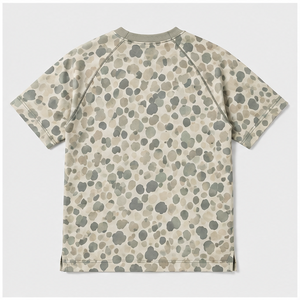 เสื้อยืดคอกลมแขนสั้นลายพรางแบบหยดน้ำสีเบจพีเบิลสำหรับผู้ชาย รุ่น MTS-CAMO-0043 - Product Image 2