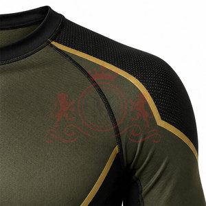Professional <b>Compression</b> Apparel With Smooth Finish Rash Guard For Swimming Practice Rash Guard - Product Image 6