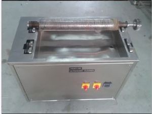 Système électrique à deux rouleaux pour le nettoyage industriel ultrasonique des rouleaux et des manchons Anilox - Nouveau modèle en acier inoxydable - Product Image 5