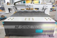 Machine de fraisage CNC à bois 5 axes ATC haute efficacité 2130, machine de fraisage CNC 3D pour le bois, machine de fabrication d'armoires