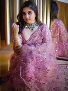 Sari indio clásico de tela de red con diseño de mariposa para fiestas, con blusa exclusiva, ropa étnica india para bodas y festivales, sari para mujer - Product Image 3