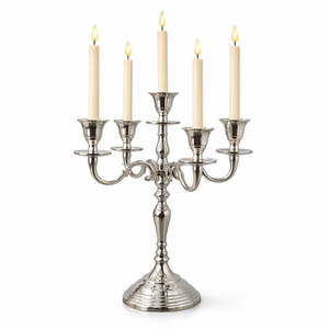 Candelabro Plateado Heritage de Marca Privada – Artículos de Arte en Aluminio Fundido Sostenible - Product Image 2