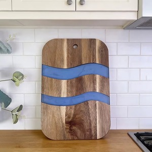 Planche à découper rectangulaire en bois avec incrustation ondulée blanche, antidérapante, lavable au lave-vaisselle, pièce unique - Product Image 6