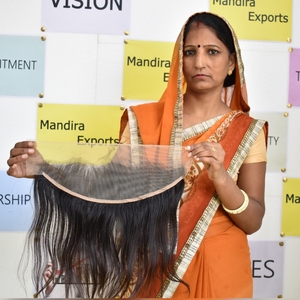 Cabello Humano Virgen Indio Remy con Cutícula Alineada, Negro, Sin Enredos, Sin Químicos, Tejido Frontal 13*4 Liso para Cabello de Templo - Product Image 4