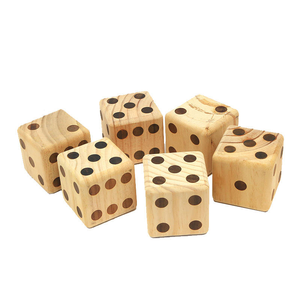 Dés en bois naturel faits à la main en noyer, olive, cerisier et érable, dés de jeu, dés de Ludo - Product Image 3