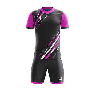 Uniformes de football professionnels personnalisés 100% polyester réfléchissants et respirants, service OEM, vêtements de sport d'équipe personnalisables de haute qualité - Product Image 2