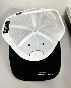 Gorras de Golf de 6 Paneles con Logotipo Personalizado Injae Vina, Tejido CVC Transpirable e Impermeable, Bordado Deportivo 3D, Gorra Trucker OEM de Vietnam - Product Image 1